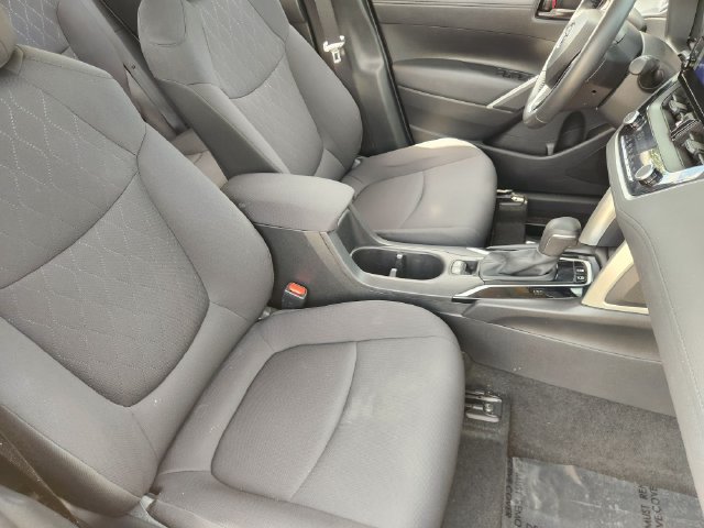 Used 2024 Toyota Corolla Cross LE w/ Moonroof Package AWD/4WD image 10
