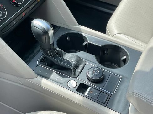 Certified 2023 Volkswagen Atlas SE AWD/4WD image 29