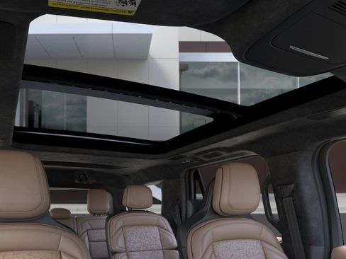 New 2026 Lincoln Navigator Black Label AWD/4WD image 22
