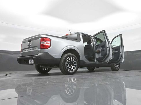 Used 2024 Ford Maverick Lariat AWD/4WD image 47