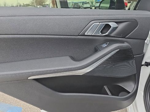 Used 2022 BMW X7 xDrive40i image 27