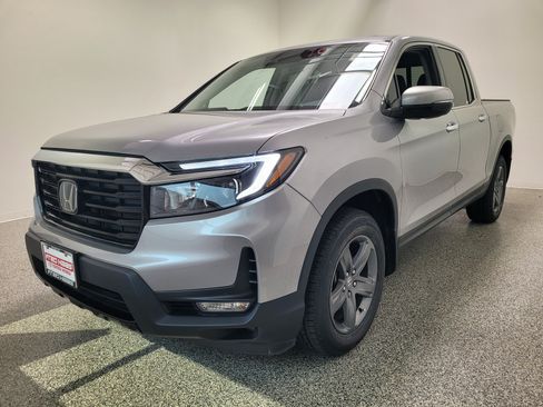 Used 2022 Honda Ridgeline RTL-E image 2