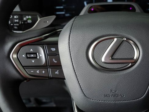 Used 2026 Lexus GX 550 w/ Accessory Package (ZB) AWD/4WD image 10
