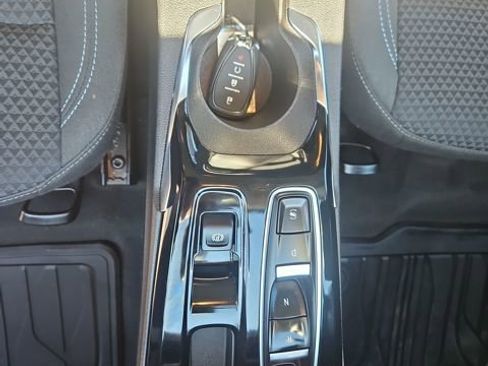 Used 2023 Chevrolet Bolt EUV LT w/ Redline Edition image 15