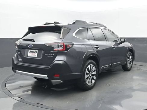 Used 2023 Subaru Outback Touring AWD/4WD image 20