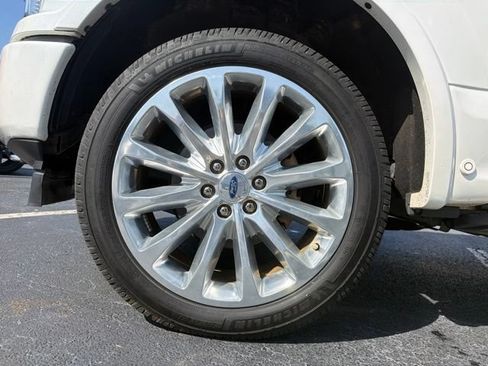 Used 2018 Ford F150 Limited w/ Trailer Tow Package AWD/4WD image 13