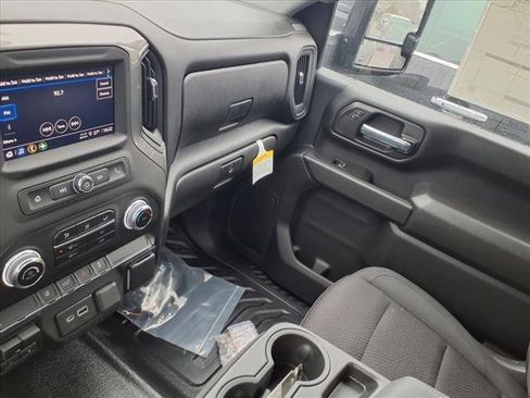 New 2025 GMC Sierra 2500 Pro w/ Convenience Package AWD/4WD image 38