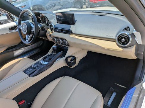 New 2026 MAZDA MX-5 Miata Grand Touring RWD image 18