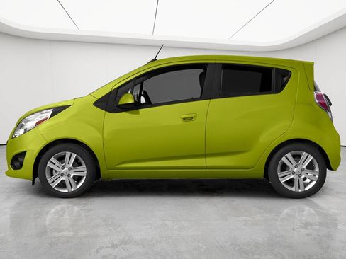 Used 2014 Chevrolet Spark LT FWD image 28