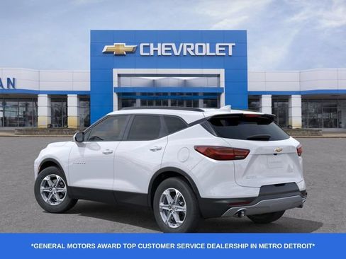New 2026 Chevrolet Blazer LT w/ Convenience Package FWD image 4