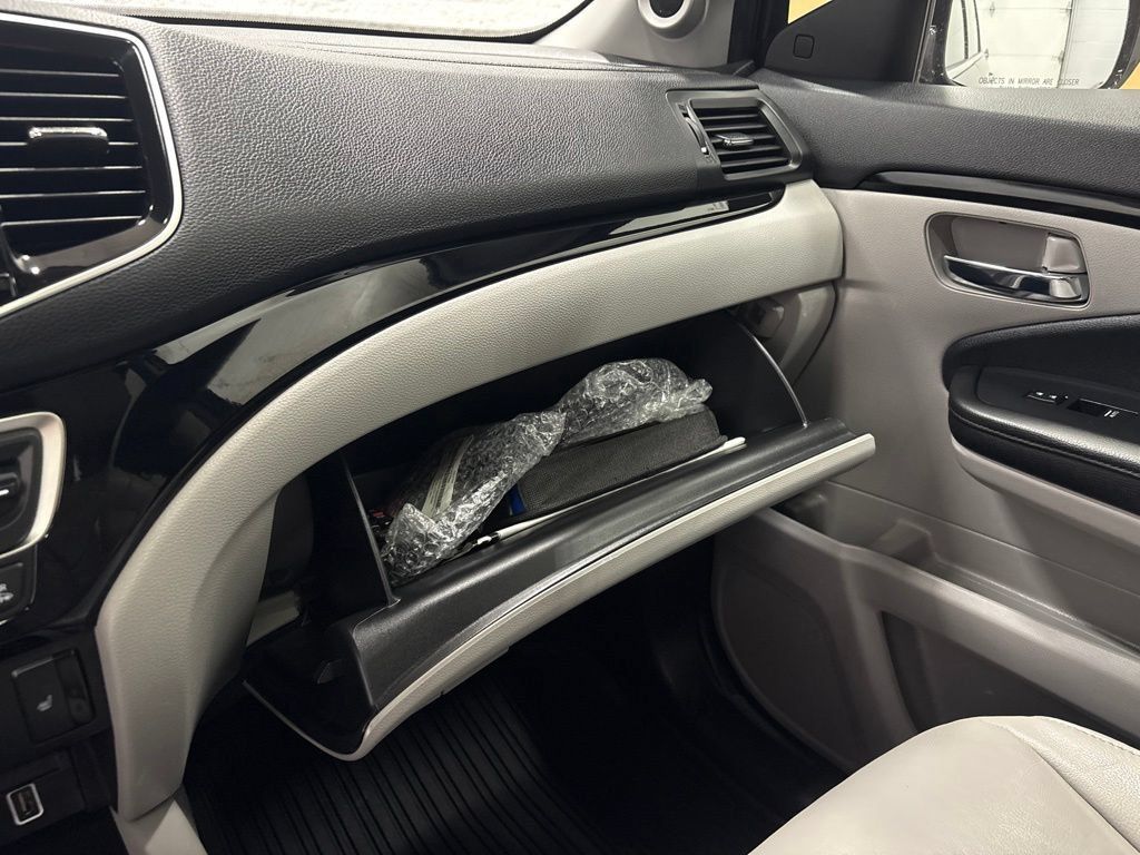 Used 2022 Honda Pilot Touring image 24