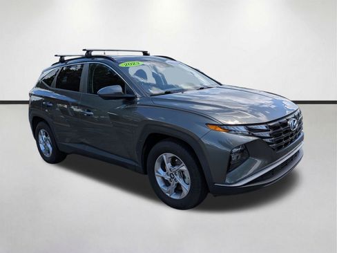 Used 2023 Hyundai Tucson SEL FWD image 2