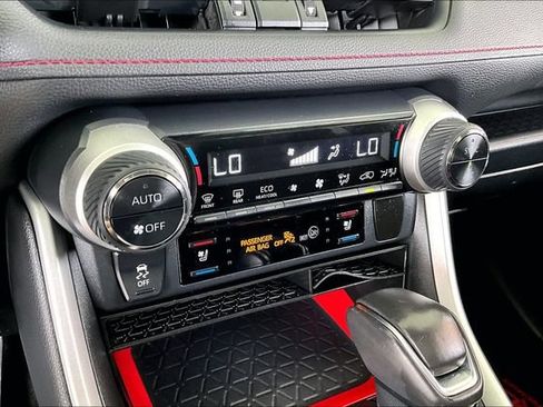 Used 2020 Toyota RAV4 TRD Off-Road w/ TRD Off-Road Weather Package AWD/4WD image 23