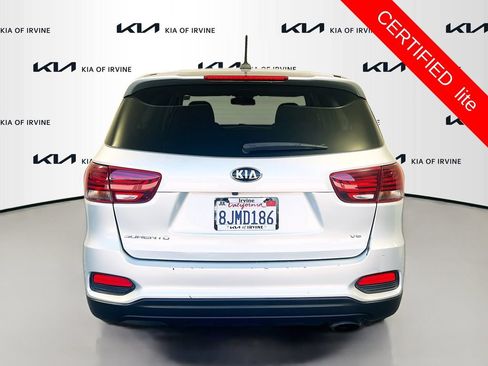 Used 2019 Kia Sorento FWD V6 image 7