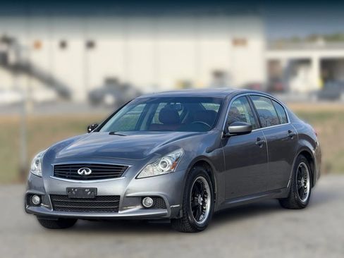 Used 2010 INFINITI G37 Anniversary Edition image 6