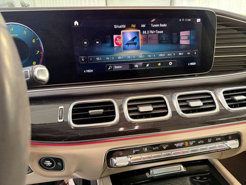 Used 2020 Mercedes-Benz GLE 350 image 17