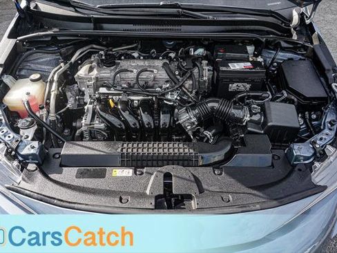 Used 2020 Toyota Corolla LE image 38