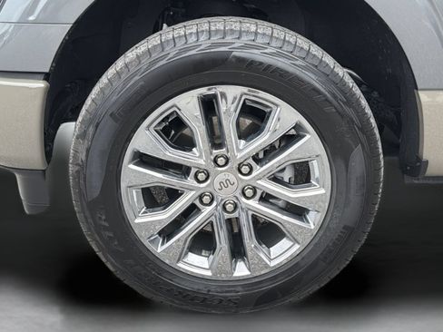 Certified 2025 Ford F150 King Ranch AWD/4WD image 34