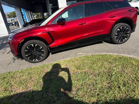 Used 2024 Chevrolet Blazer EV RS AWD/4WD image 7