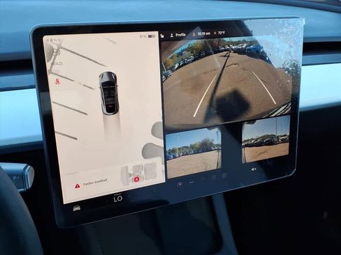 Used 2023 Tesla Model Y Long Range image 22