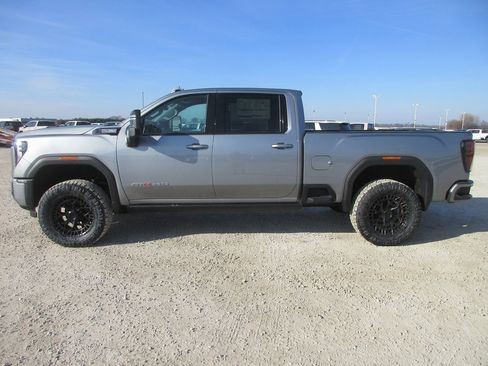 New 2026 GMC Sierra 2500 AT4 w/ AT4 Premium Plus Package image 10