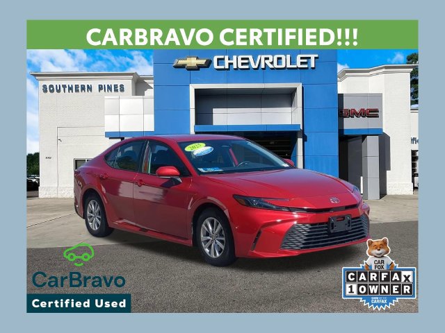 Used 2025 Toyota Camry LE FWD image 1