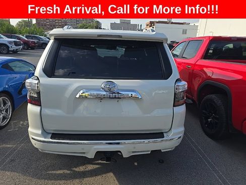 Used 2021 Toyota 4Runner Limited AWD/4WD image 28