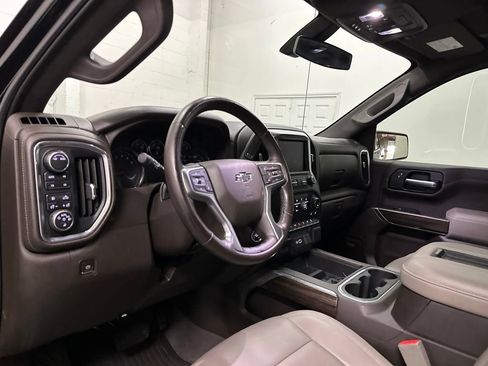 Used 2020 Chevrolet Silverado 1500 LT Trail Boss AWD/4WD image 31