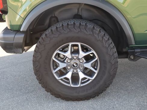 Used 2023 Ford Bronco Badlands AWD/4WD image 11