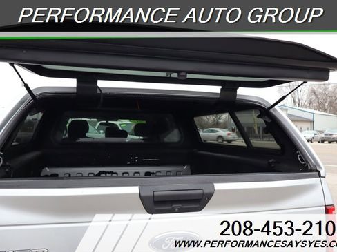 Used 2017 Ford F150 XLT w/ Trailer Tow Package image 13