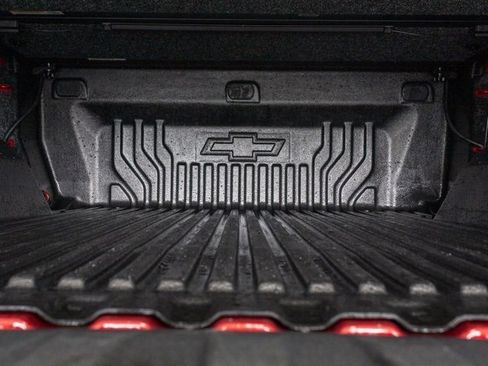 Used 2022 Chevrolet Silverado 1500 RST w/ Convenience Package II image 8