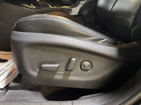 Used 2016 Kia Sorento EX w/ EX Premium Package AWD/4WD image 13