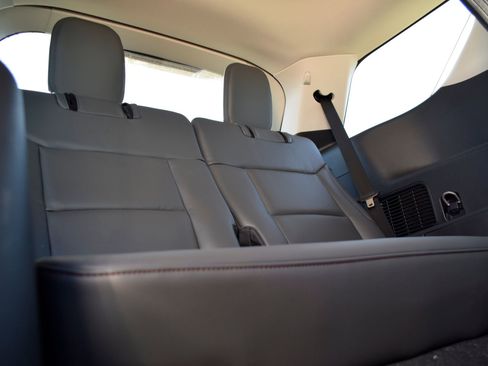 New 2026 Ford Explorer Active w/ Active Comfort Package image 23