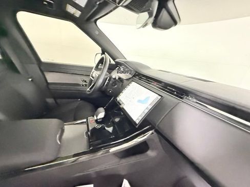 Used 2025 Land Rover Range Rover Sport Dynamic SE AWD/4WD image 35