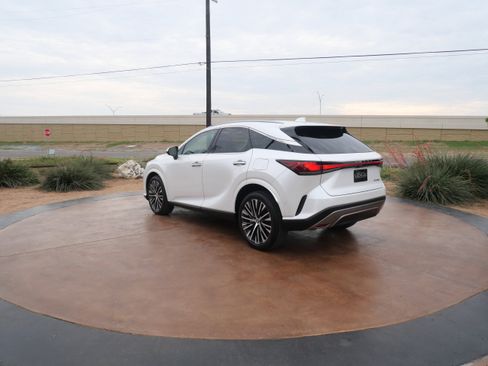 Certified 2024 Lexus RX 350 Premium Plus image 5