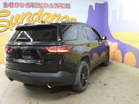 Used 2019 Chevrolet Traverse LT w/ LPO, Blackout Package AWD/4WD image 8