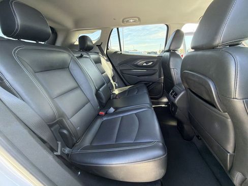 Certified 2023 GMC Terrain SLT FWD image 31