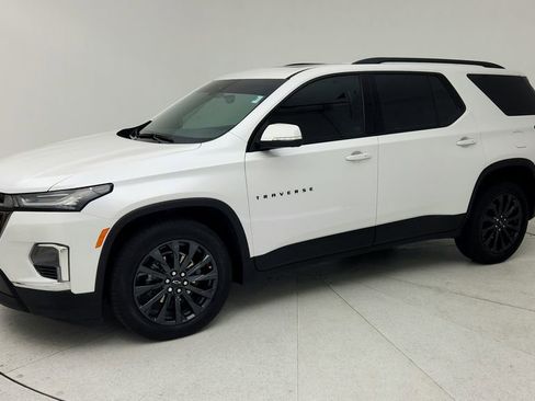 Used 2023 Chevrolet Traverse RS AWD/4WD image 4