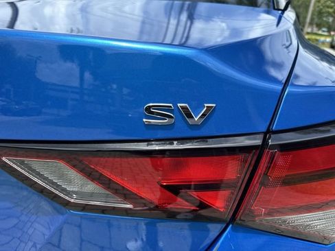 Used 2024 Nissan Sentra SV FWD image 36
