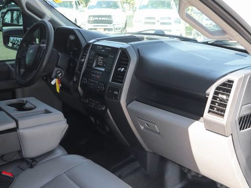 Used 2022 Ford F250 XL w/ Power Equipment Group AWD/4WD image 45