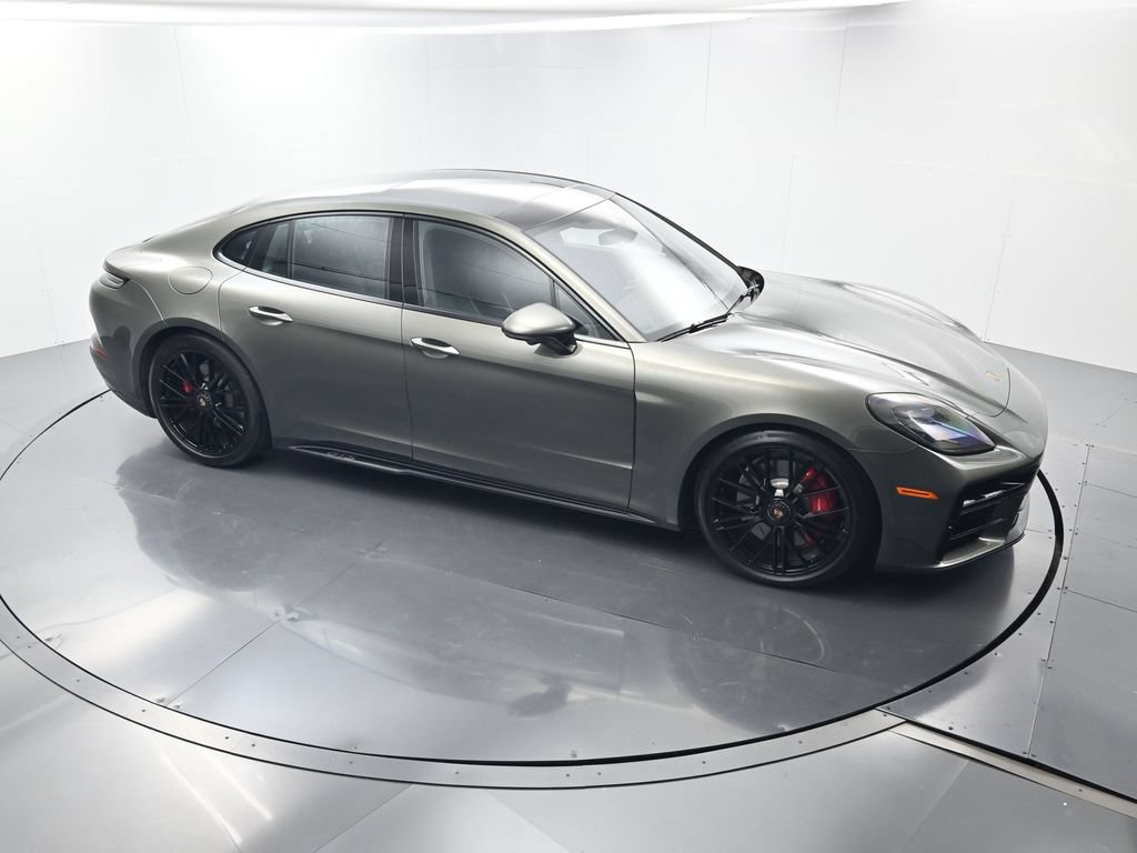 Certified 2026 Porsche Panamera GTS AWD/4WD image 44