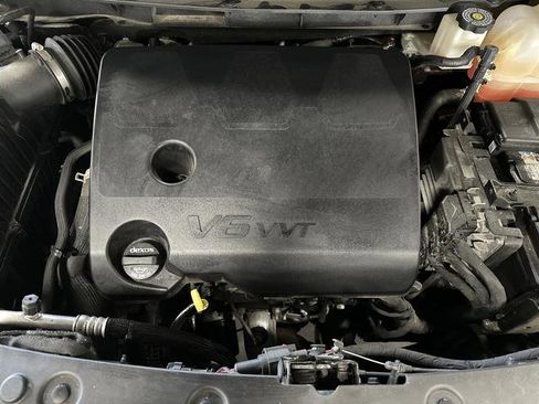 Used 2022 Buick Enclave Essence image 33