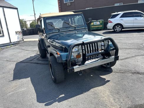 Used 1993 Jeep Wrangler Base 2dr 4WD SUV image 18