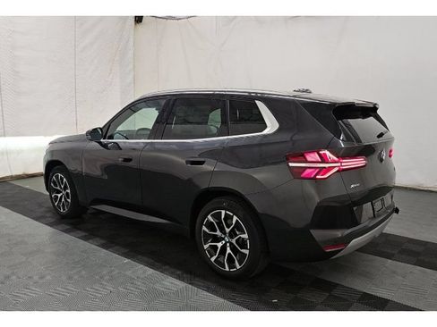 Used 2026 BMW X3 xDrive30i w/ Premium Package AWD/4WD image 4