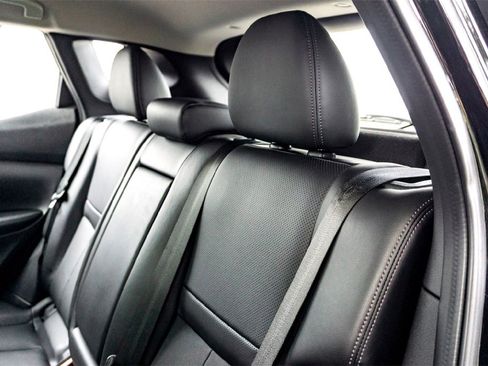 Used 2022 Nissan Rogue Sport SL w/ Premium Package image 26