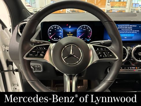 Used 2026 Mercedes-Benz GLA 250 4MATIC image 19