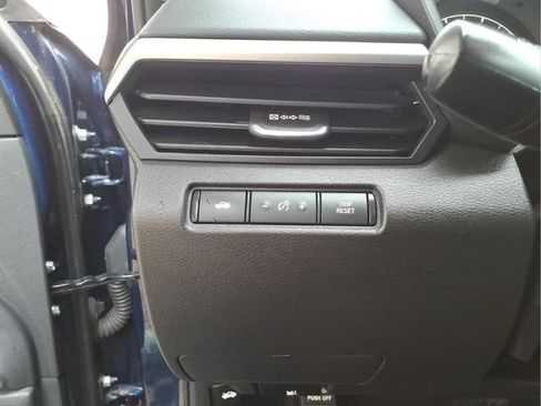 Used 2023 Nissan Altima 2.5 S FWD image 14