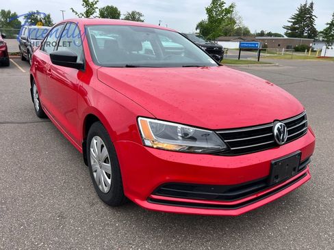 Used 2015 Volkswagen Jetta S FWD image 6