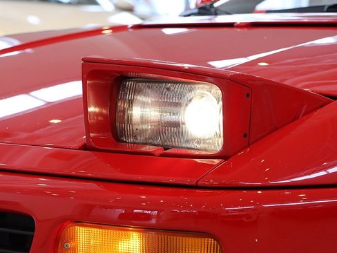 Used 1998 Ferrari F355 Berlinetta image 22