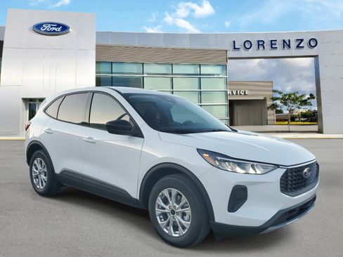 New 2026 Ford Escape Active image 3